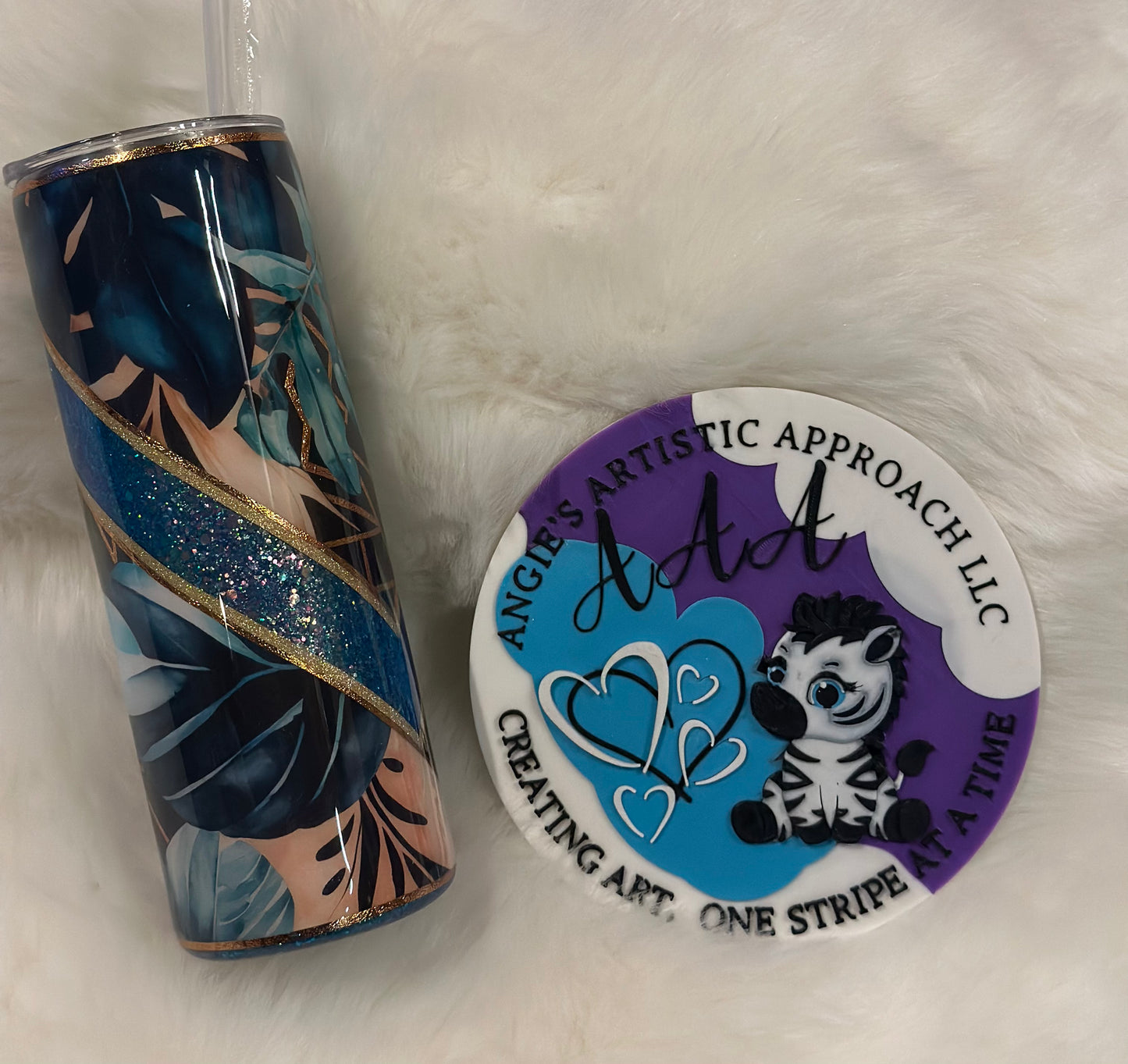 Floral V Split-20 oz
