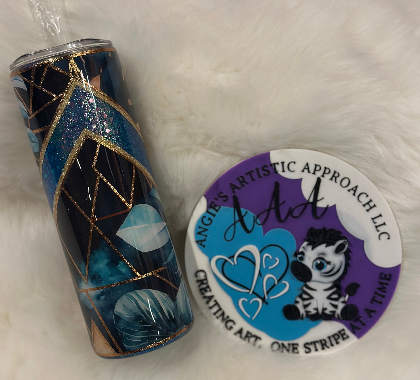 Floral V Split-20 oz